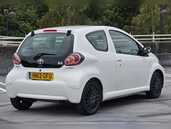 Used Toyota AYGO 2012 for sale - 79704767: Photo