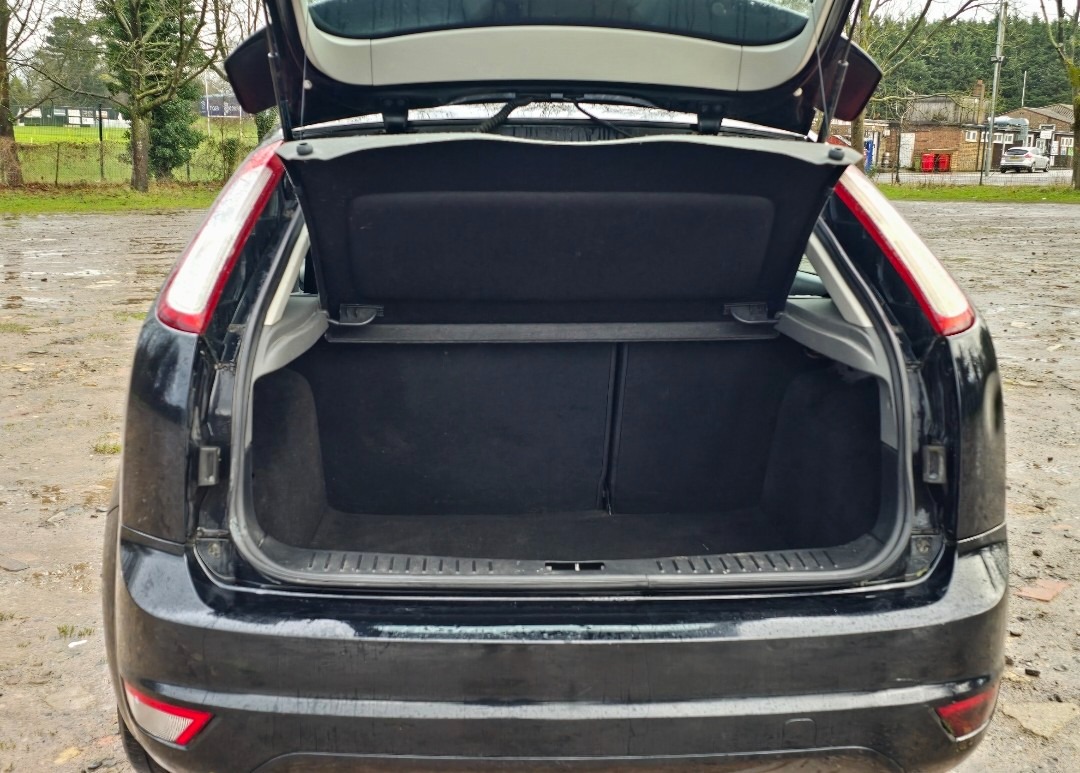 Used Ford Focus 2009 for sale - 77477974: Photo 11