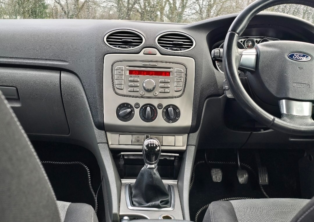 Used Ford Focus 2009 for sale - 77477974: Photo 8