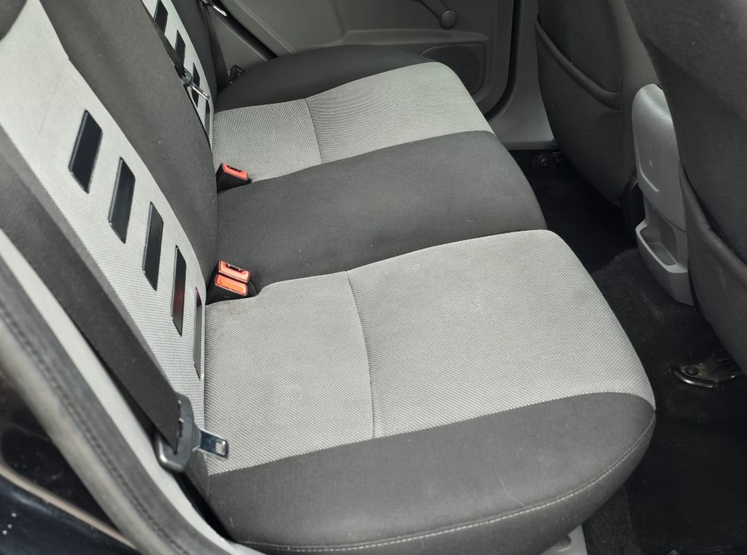 Used Ford Focus 2009 for sale - 77477974: Photo 9