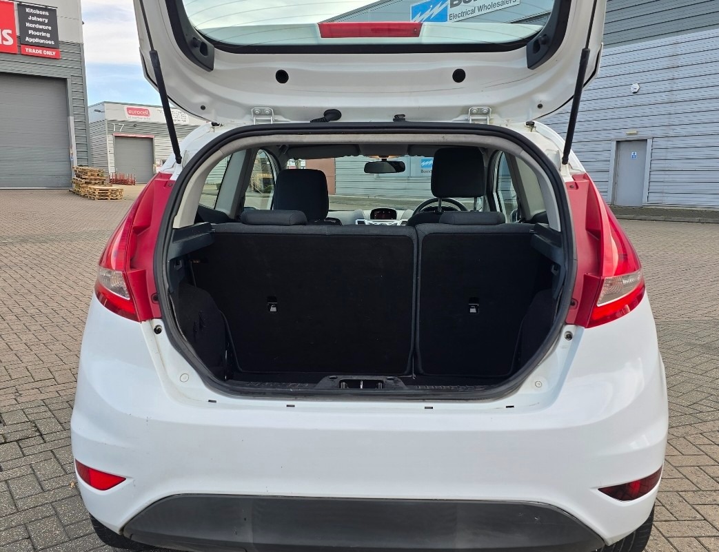 Used Ford Fiesta 2012 for sale - 77311407: Photo 12