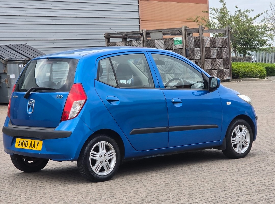 Used Hyundai i10 2010 for sale - 78098359: Photo 2