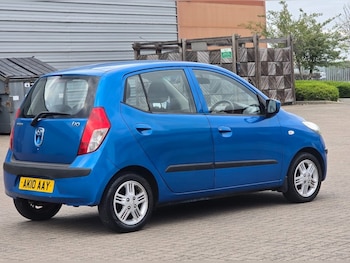 Used Hyundai i10 2010 for sale - 78098359: Photo