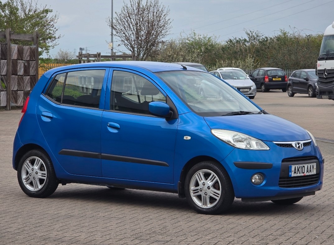 Used Hyundai i10 2010 for sale - 78098359: Photo 3