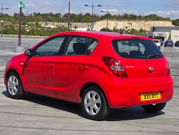 Used Hyundai i20 2011 for sale - 79490954: Photo