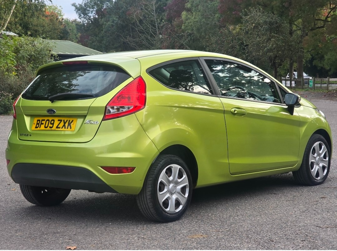 Used Ford Fiesta 2009 for sale - 76130946: Photo 1