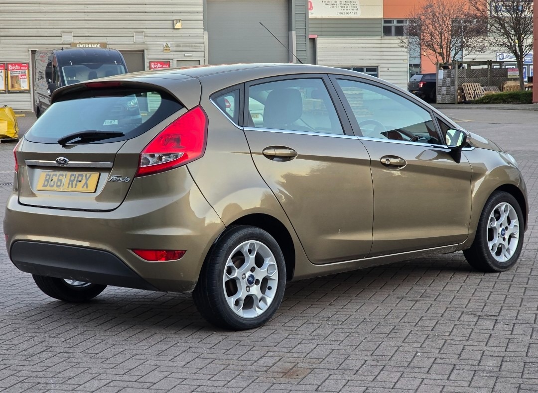 Used Ford Fiesta 2012 for sale - 77656628: Photo 4