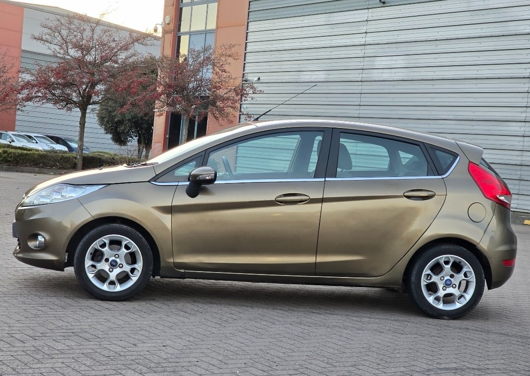 Used Ford Fiesta 2012 for sale - 77656628: Photo 5
