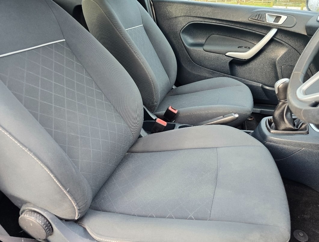 Used Ford Fiesta 2012 for sale - 77830324: Photo 8