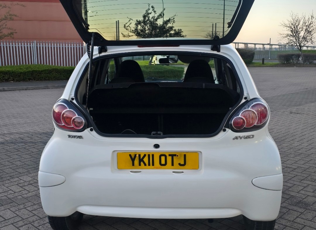 Used Toyota AYGO 2011 for sale - 77921586: Photo 13
