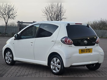 Used Toyota AYGO 2011 for sale - 77921586: Photo