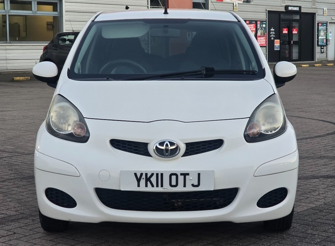 Used Toyota AYGO 2011 for sale - 77921586: Photo 8