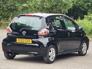 Used Toyota AYGO 2011 for sale - 78900843: Photo