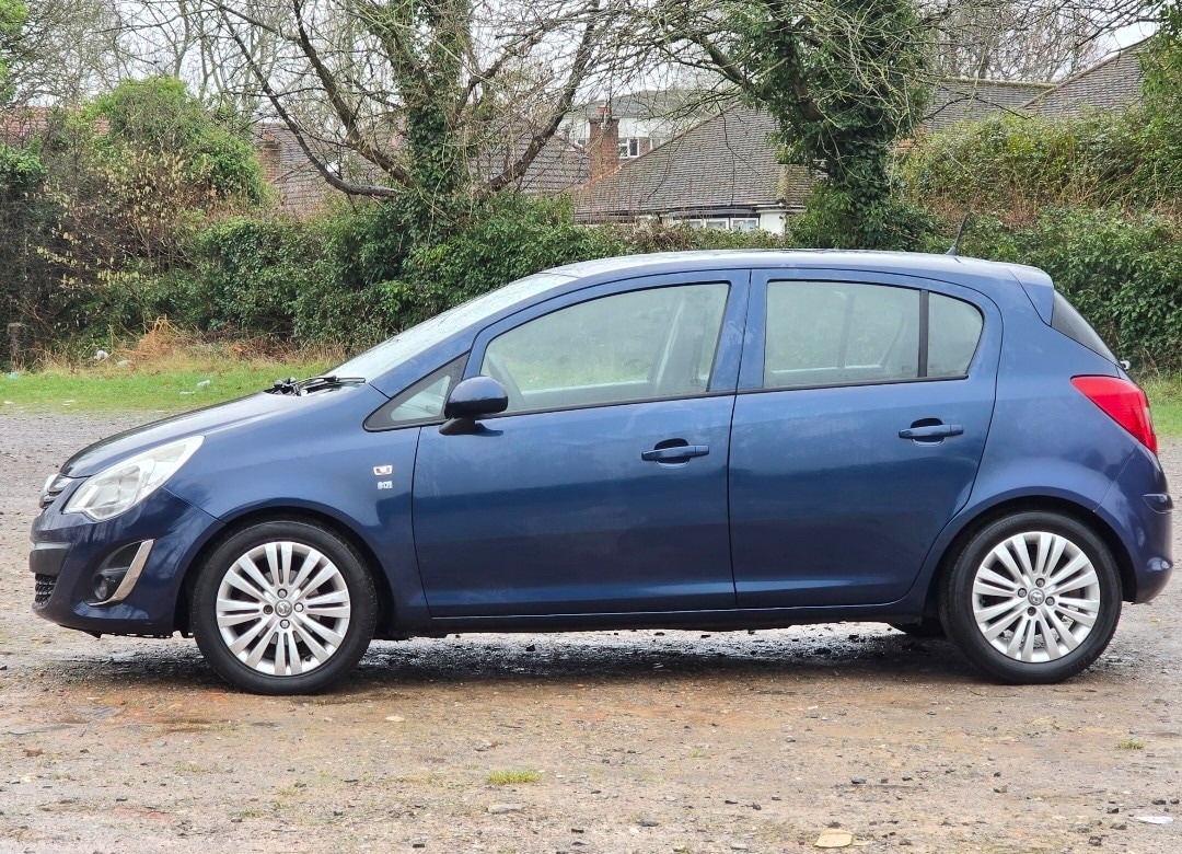 Used Vauxhall Corsa 2012 for sale - 77135858: Photo 5