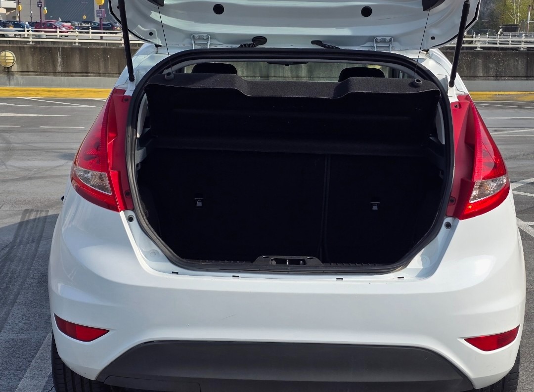 Used Ford Fiesta 2013 for sale - 77989394: Photo 11