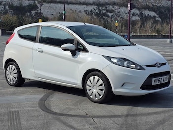 Used Ford Fiesta 2013 for sale - 77989394: Photo