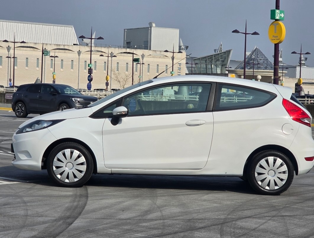 Used Ford Fiesta 2013 for sale - 77989394: Photo 5