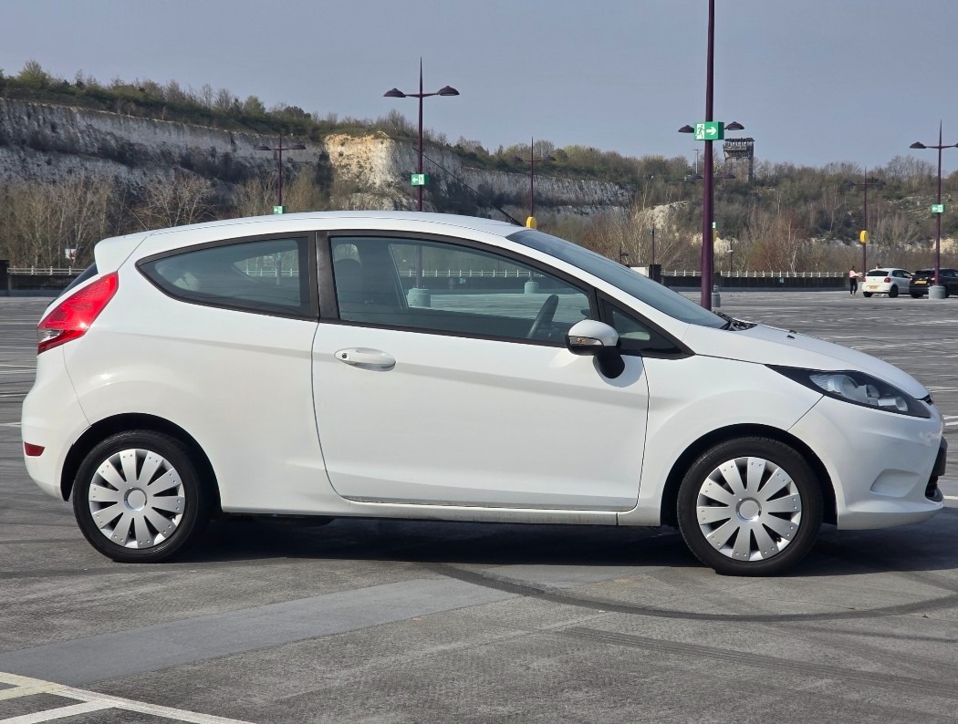 Used Ford Fiesta 2013 for sale - 77989394: Photo 6