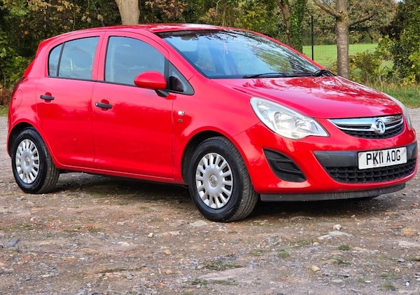 Used Vauxhall Corsa 2011 for sale - 76197252: Photo 1