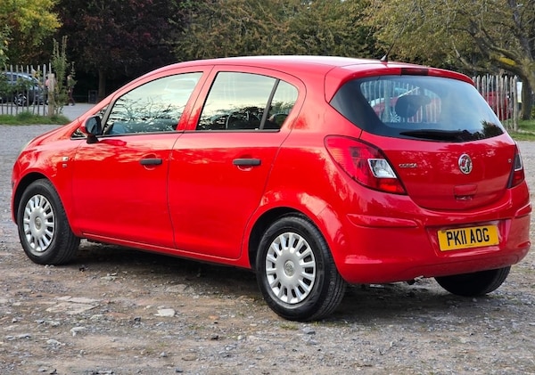 Used Vauxhall Corsa 2011 for sale - 76197252: Photo 4