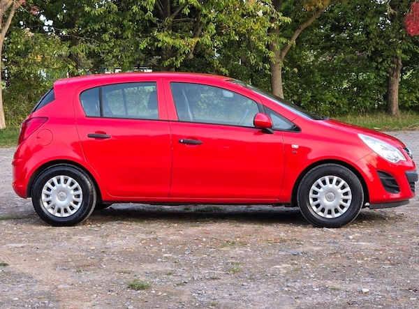Used Vauxhall Corsa 2011 for sale - 76197252: Photo 5