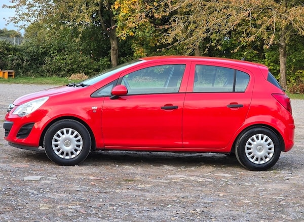 Used Vauxhall Corsa 2011 for sale - 76197252: Photo 6