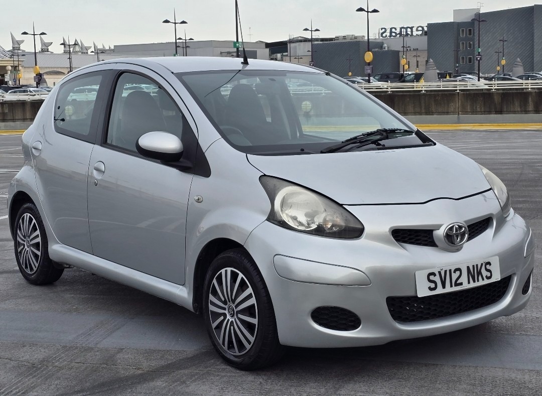 Used Toyota AYGO 2012 for sale - 77584170: Photo 3
