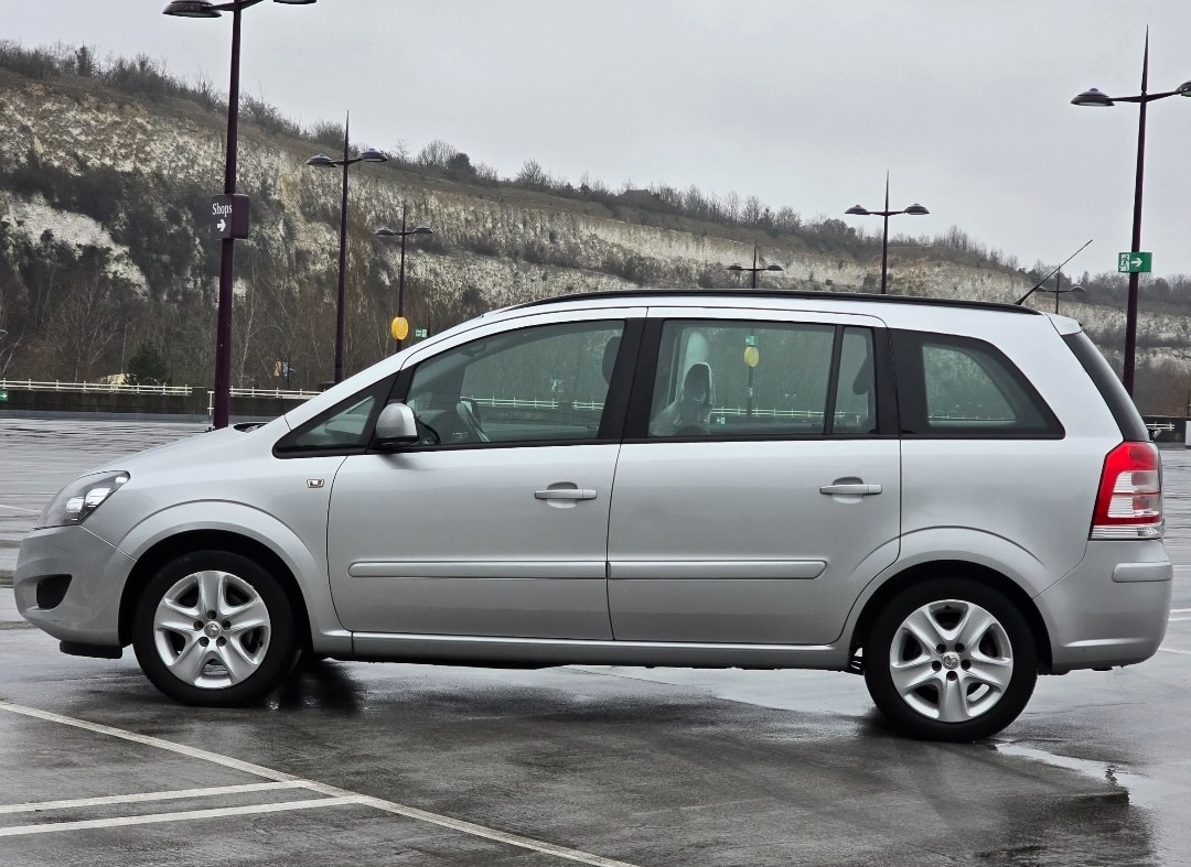 Used Vauxhall Zafira 2014 for sale - 77465981: Photo 5