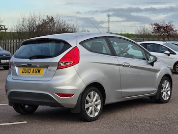 Used Ford Fiesta 2010 for sale - 76567827: Photo