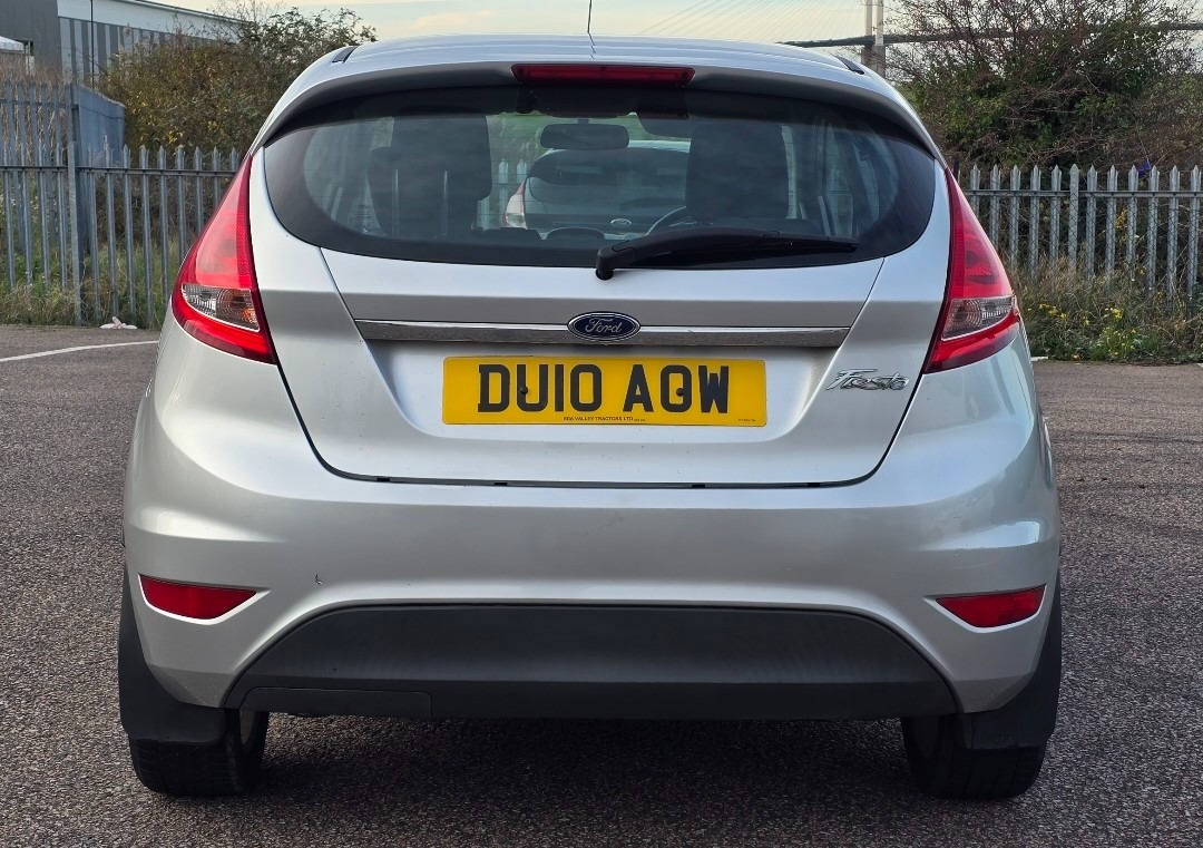 Used Ford Fiesta 2010 for sale - 76567827: Photo 8