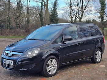 Vauxhall Zafira feature image