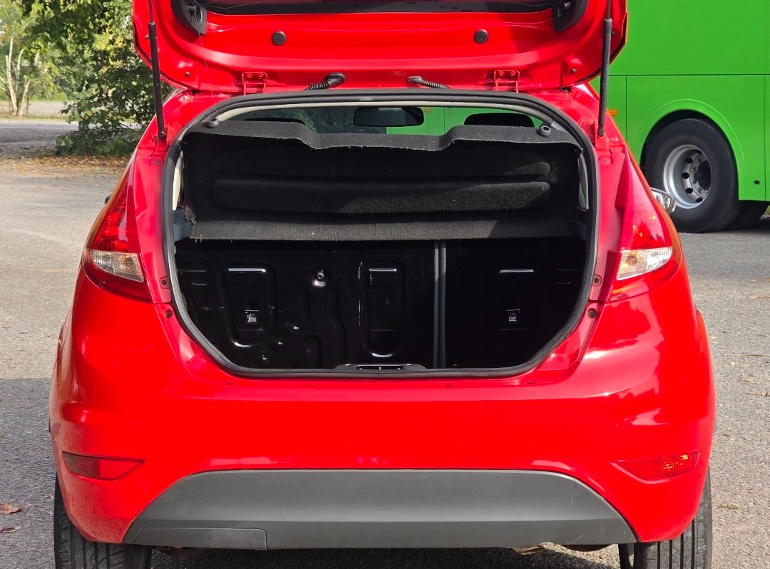 Used Ford Fiesta 2012 for sale - 76143193: Photo 12