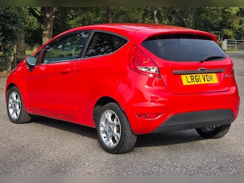 2012 - 1.25 Zetec 3dr [82]. MOT SEPTEMBER 2026. SERVICE HISTORY. CRUISE CONTROL