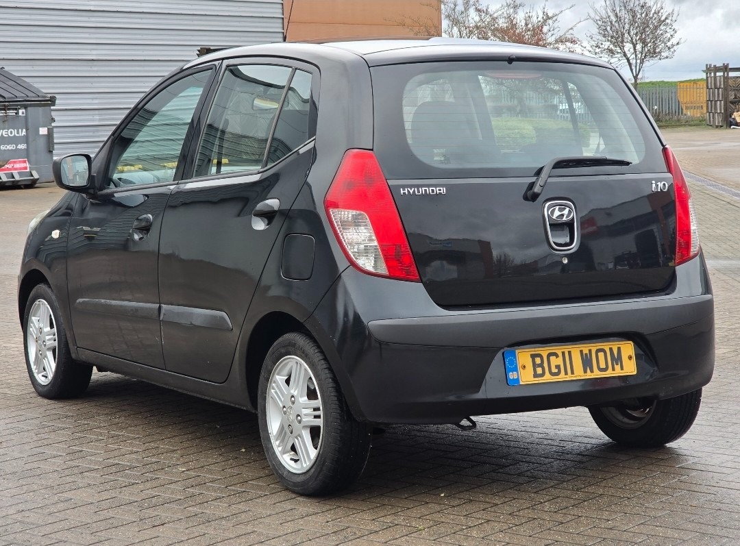 Used Hyundai i10 2011 for sale - 77701275: Photo 2