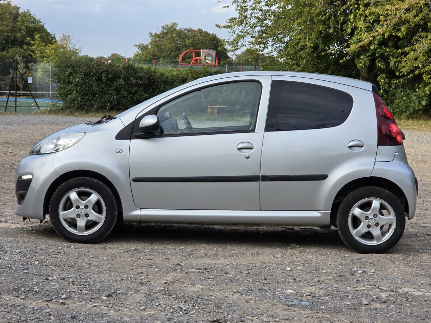 Vehicle 4