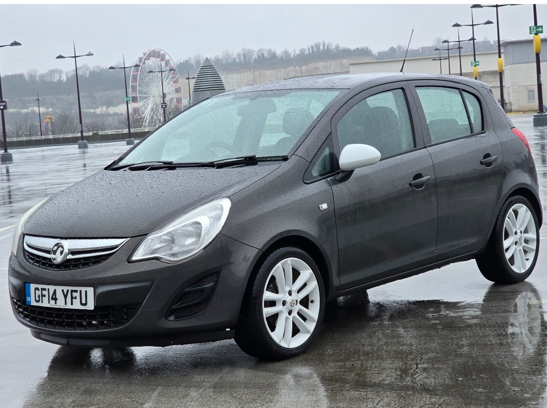 Used Vauxhall Corsa 2014 for sale - 77138002: Photo 2
