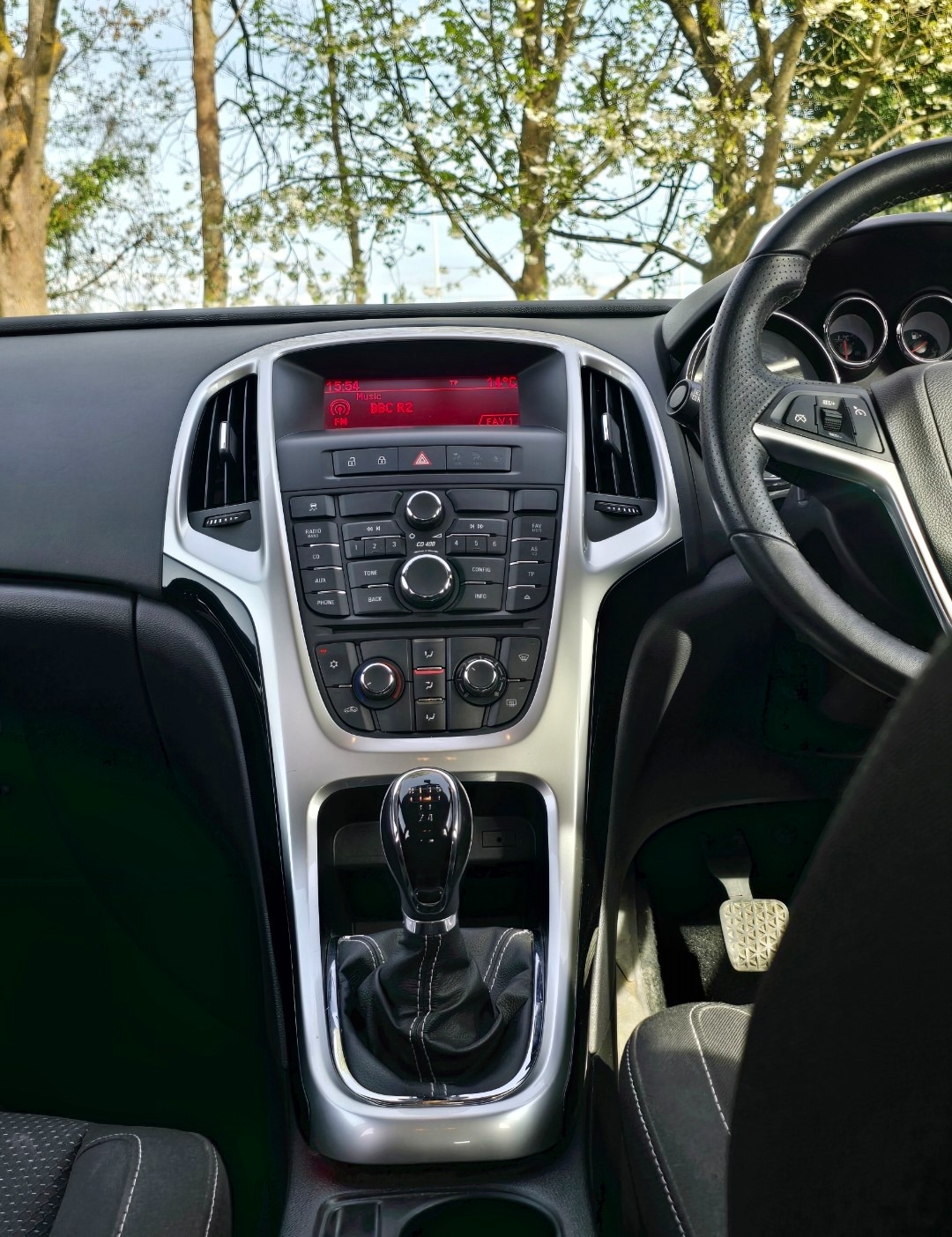 Used Vauxhall Astra 2012 for sale - 78202252: Photo 9