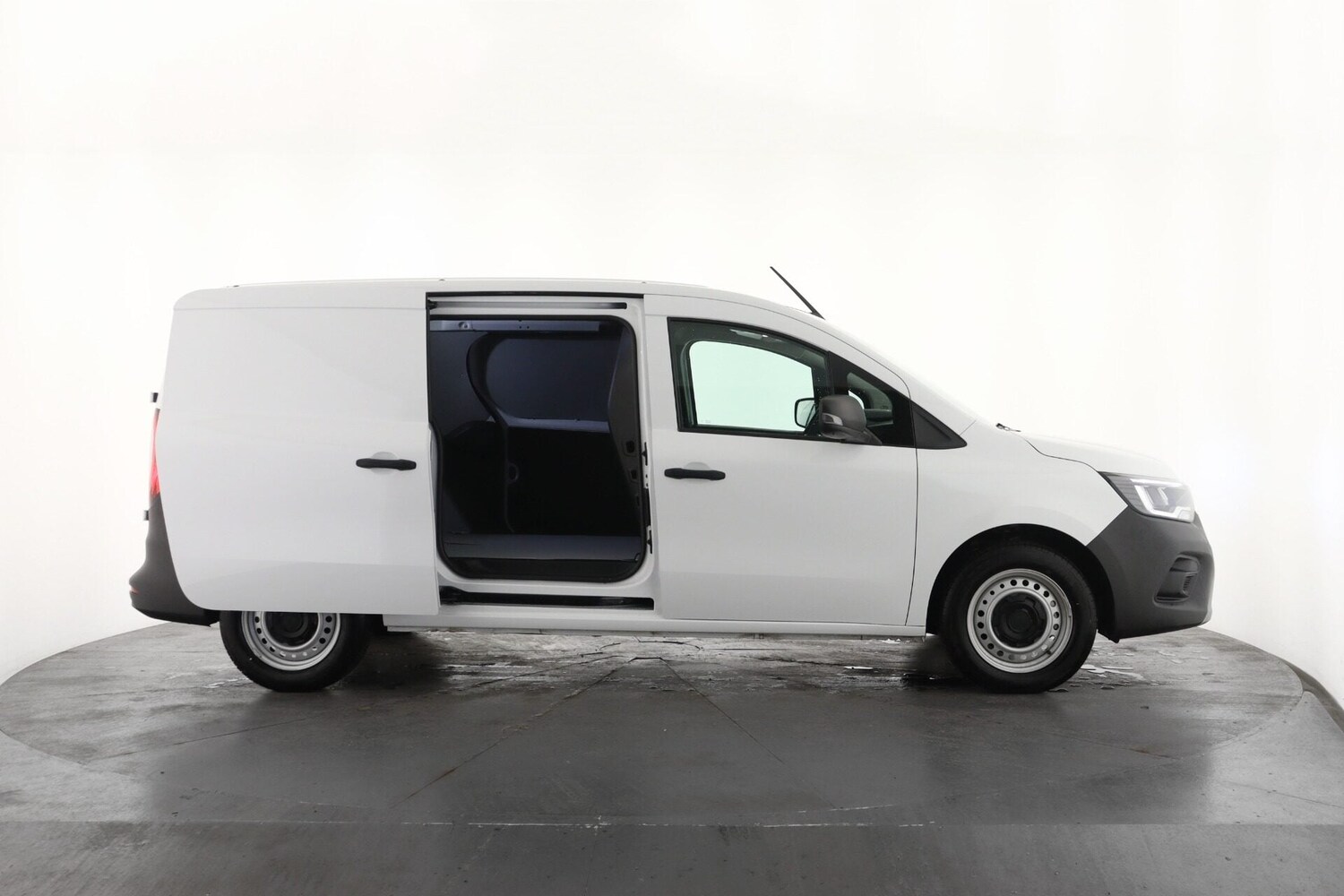 Used Renault Kangoo 2025 for sale - 77873489: Photo 5