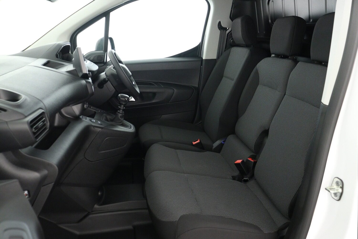 Used Peugeot Partner 2025 for sale - 77530468: Photo 12