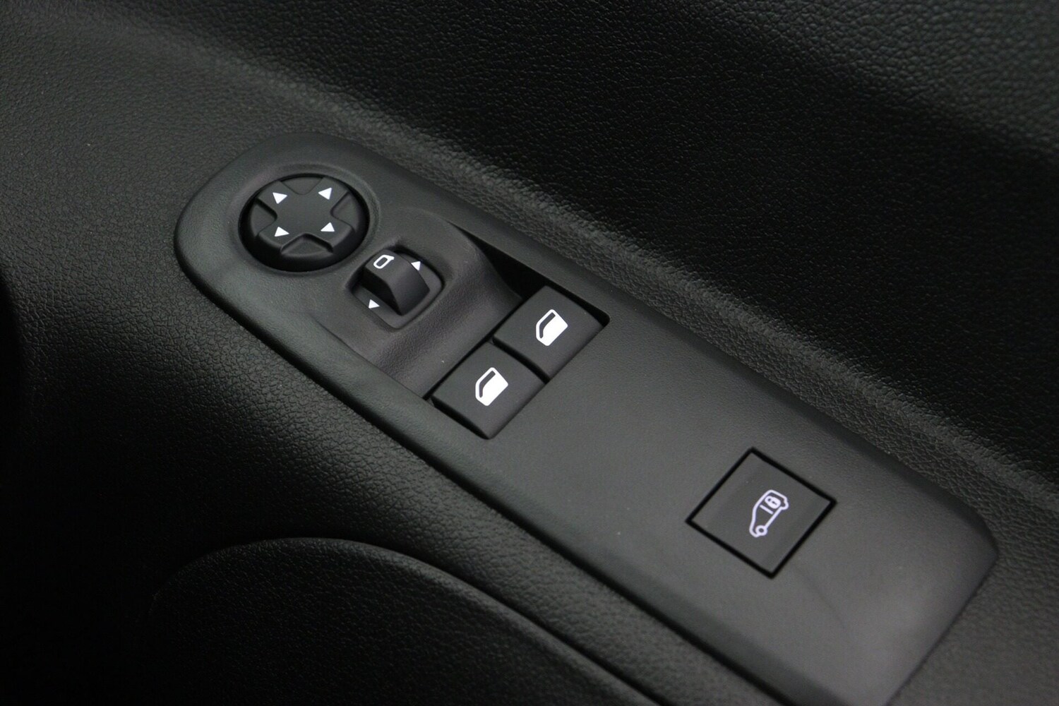 Used Peugeot Partner 2025 for sale - 77530468: Photo 26