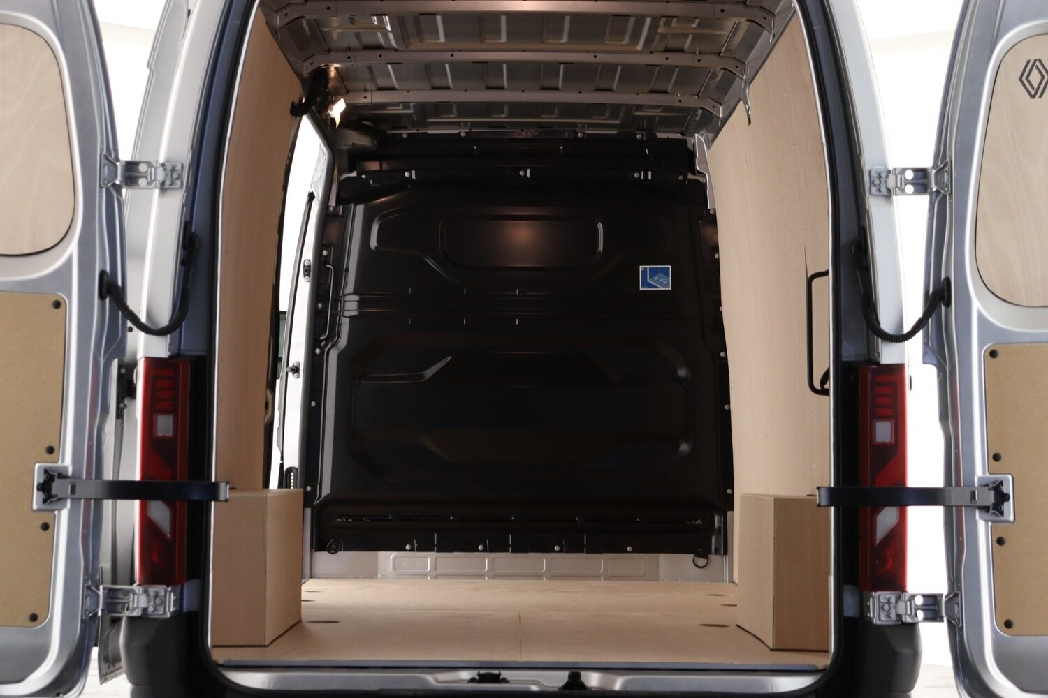 Used Renault Master 2026 for sale - 78038779: Photo 4