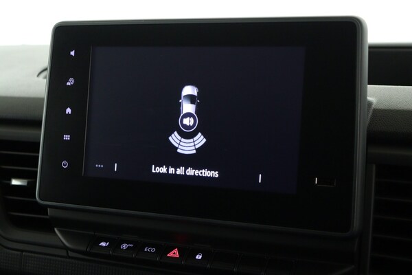 Used Renault Trafic 2025 for sale - 76102701: Photo 16