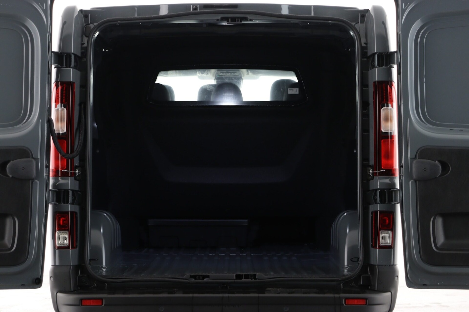 Used Renault Trafic 2025 for sale - 76476852: Photo 3