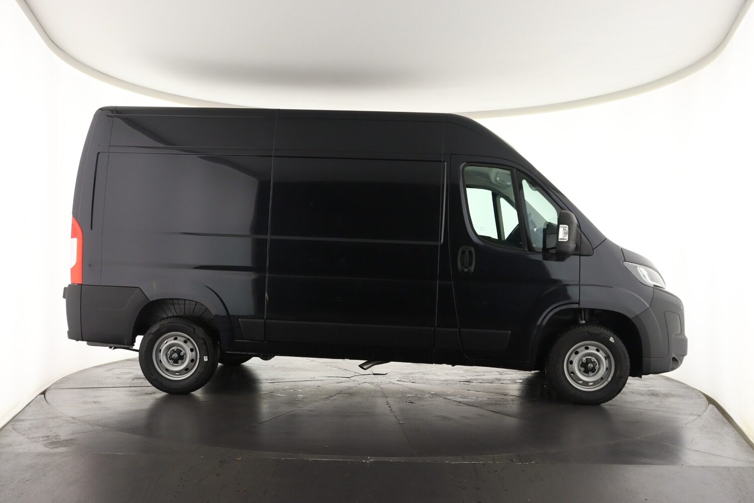 Used Peugeot Boxer 2025 for sale - 75426291: Photo 4