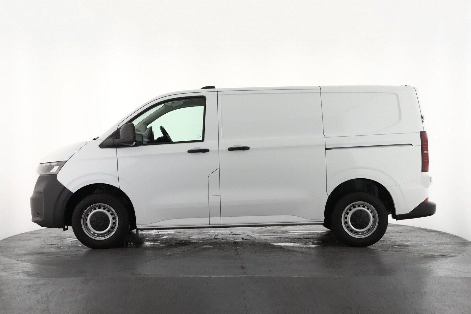 Used Volkswagen Transporter 2025 for sale - 77961813: Photo 9