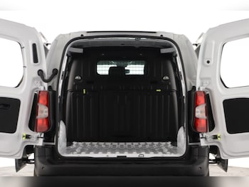 Used Citroen Berlingo 2023 for sale - 78253680: Photo