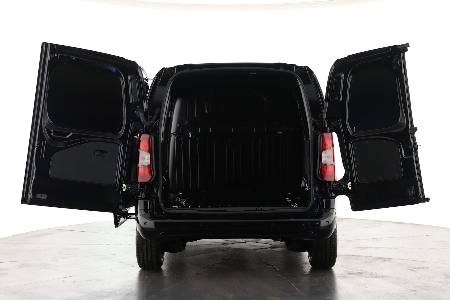 Used Peugeot Partner 2026 for sale - 77989528: Photo 2