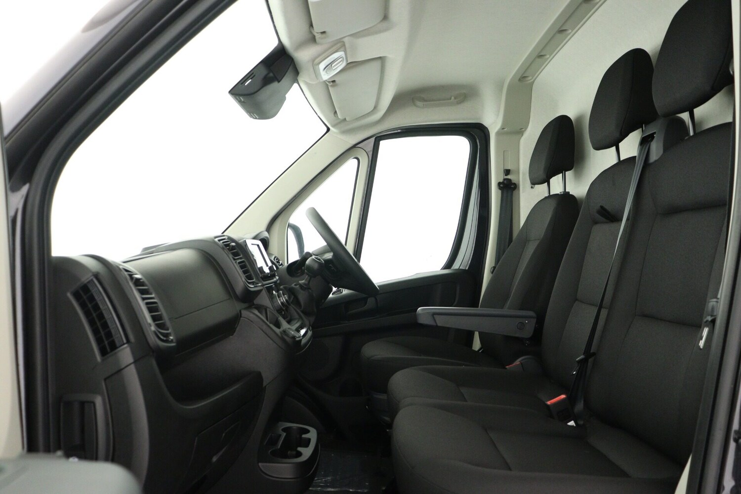 Used Peugeot Boxer 2025 for sale - 76508937: Photo 13