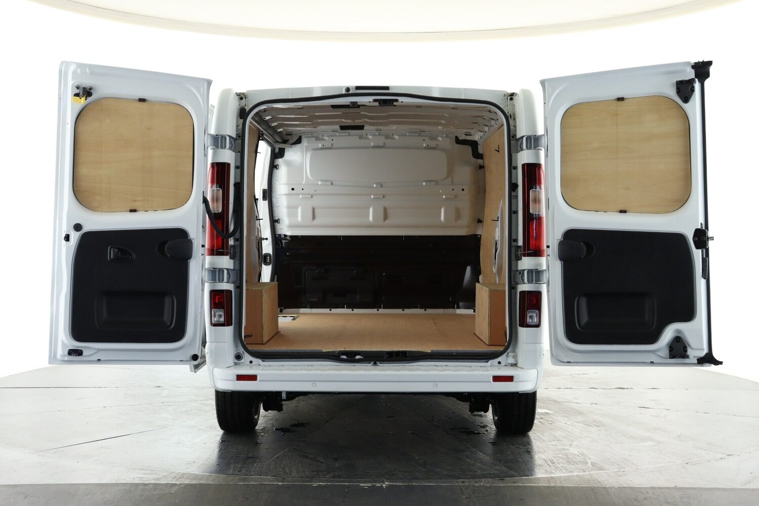 Used Renault Trafic 2025 for sale - 76492261: Photo 2