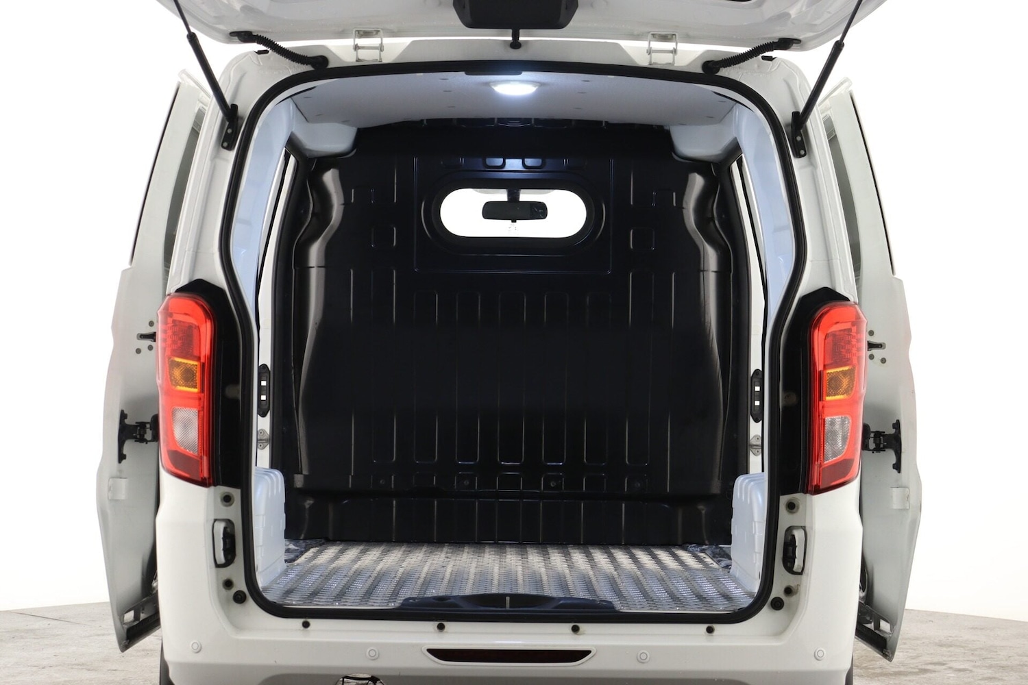 Used BYD ETP3 2024 for sale - 77593145: Photo 3